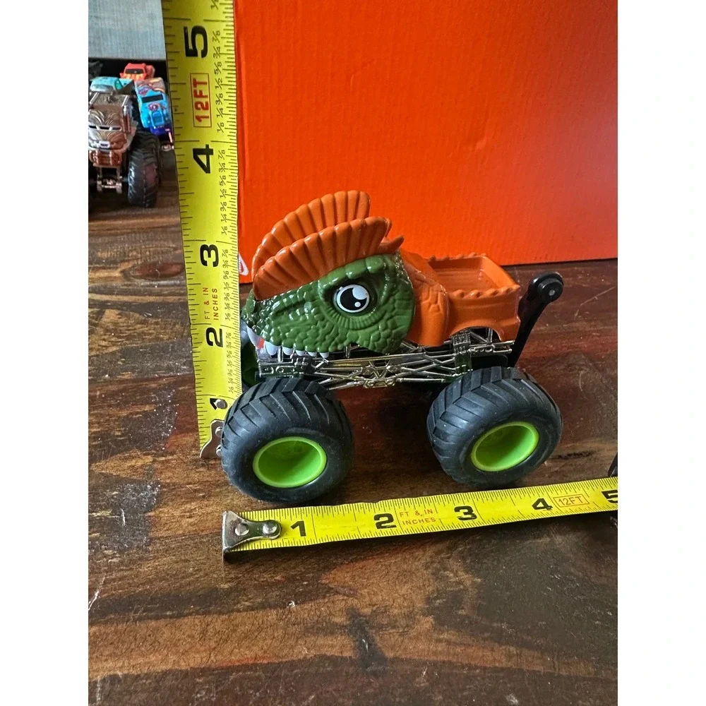 Monster Truck Dino Toy Lot‎ of 3 T-Rex Spinosaurus Triceratops One Rev Up